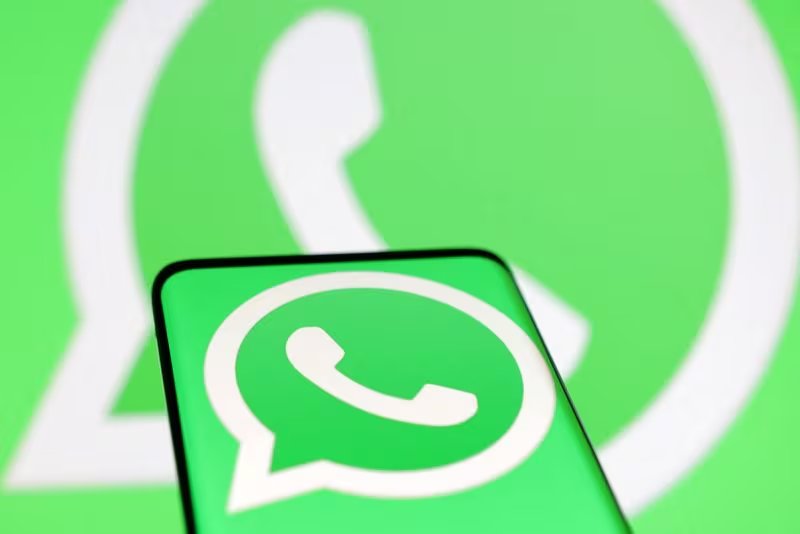 Meta trabaja en nuevas herramientas con IA que se podrá usar en WhatsApp. REUTERS/Dado Ruvic/Ilustración