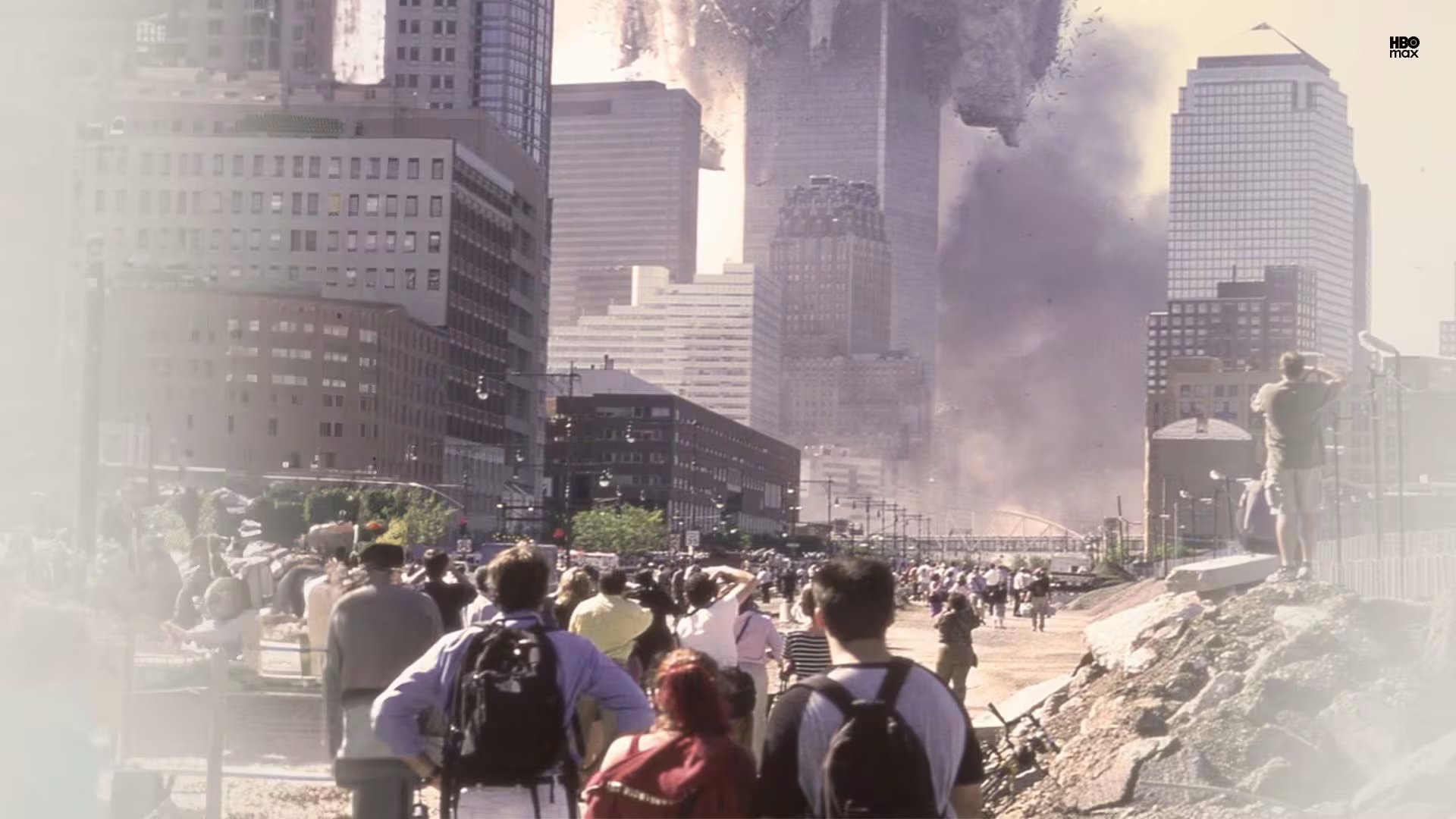 Ocho exalumnos de la escuela secundaria Stuyvesant, ubicada a pocas cuadras del World Trade Center, recuerdan la evacuación del 11 de septiembre de 2001 (HBO Max)