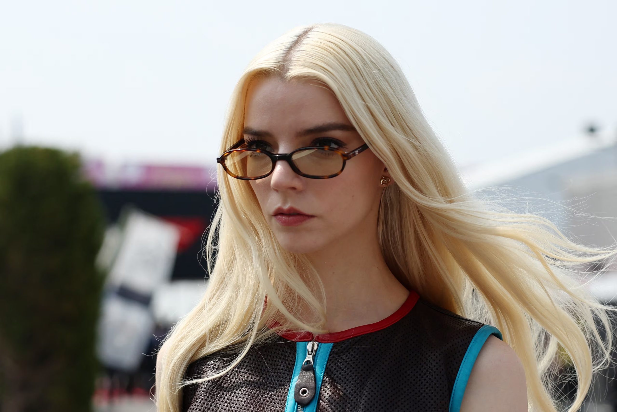 La actriz Anya Taylor-Joy afirmó que “se protegió demasiado” durante el período en que crecía su popularidad (REUTERS/Jakub Porzycki)