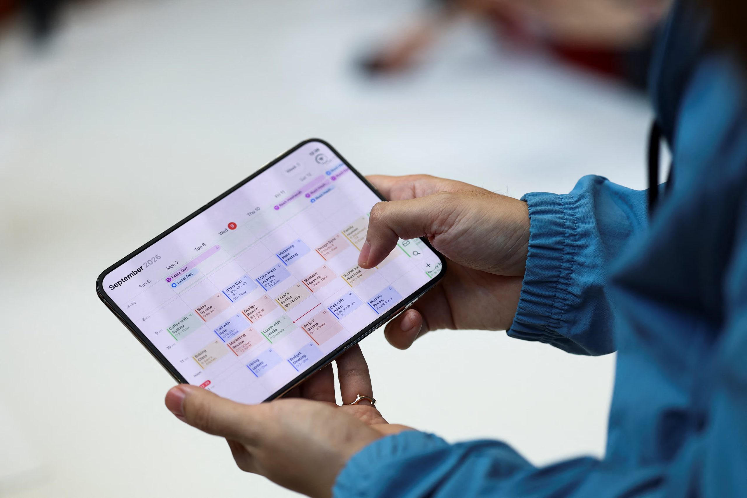 El iPhone Duo demoró casi una década en salir al mercado. REUTERS/Carlos Barria