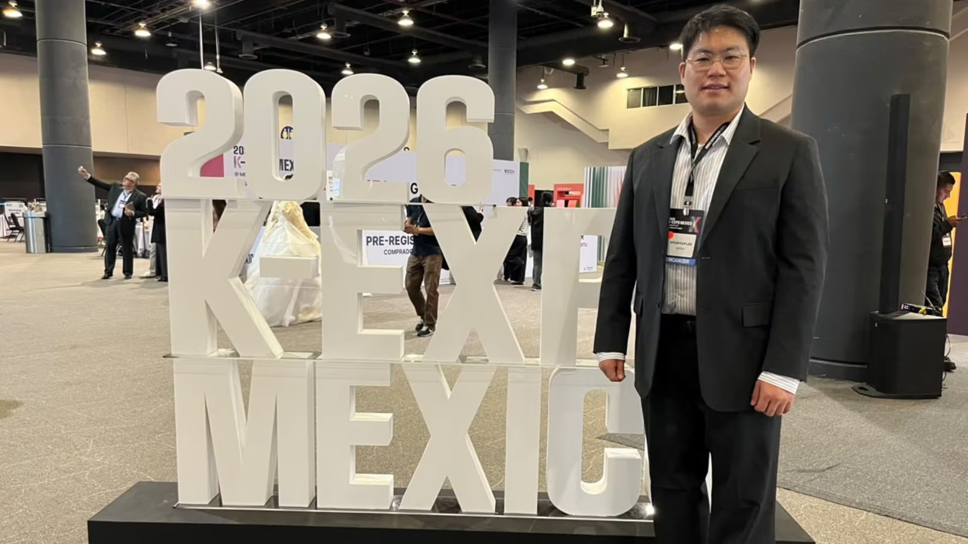 Steven Lee, manager y colaborador del Korea Creative Content Agency (KOCCA) en la K-expo México 2026.