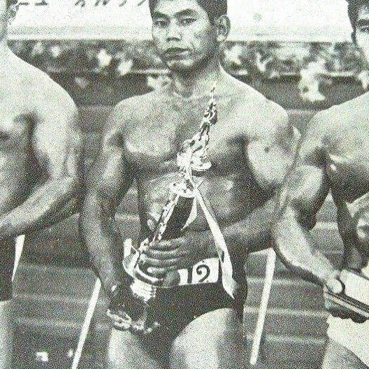El atleta obtuvo su primer título de Mr. Japan en 1960, cuando tenía 24 años 