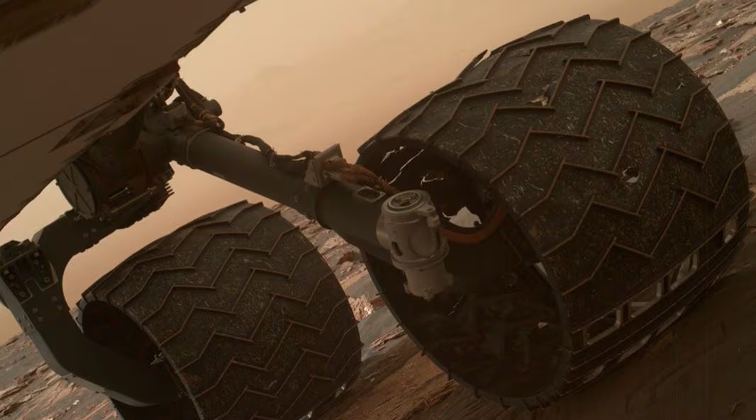Curiosity ingresó en una zona donde predominan capas de sulfato en el cráter Gale de Marte (NASA)