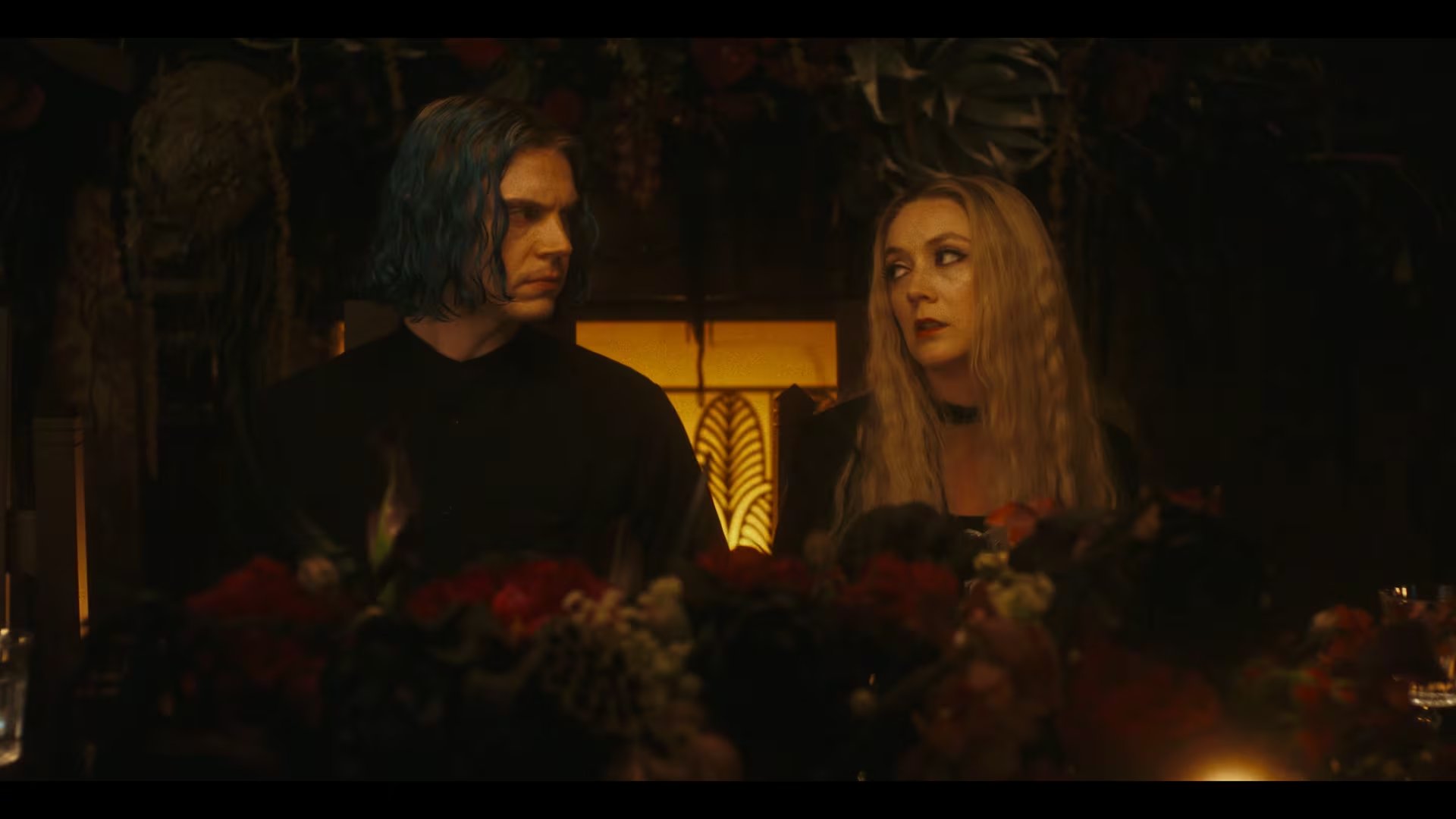 Evan Peters regresa al universo de American Horror Story en una temporada que recuperará personajes conocidos. (FX/Disney+)