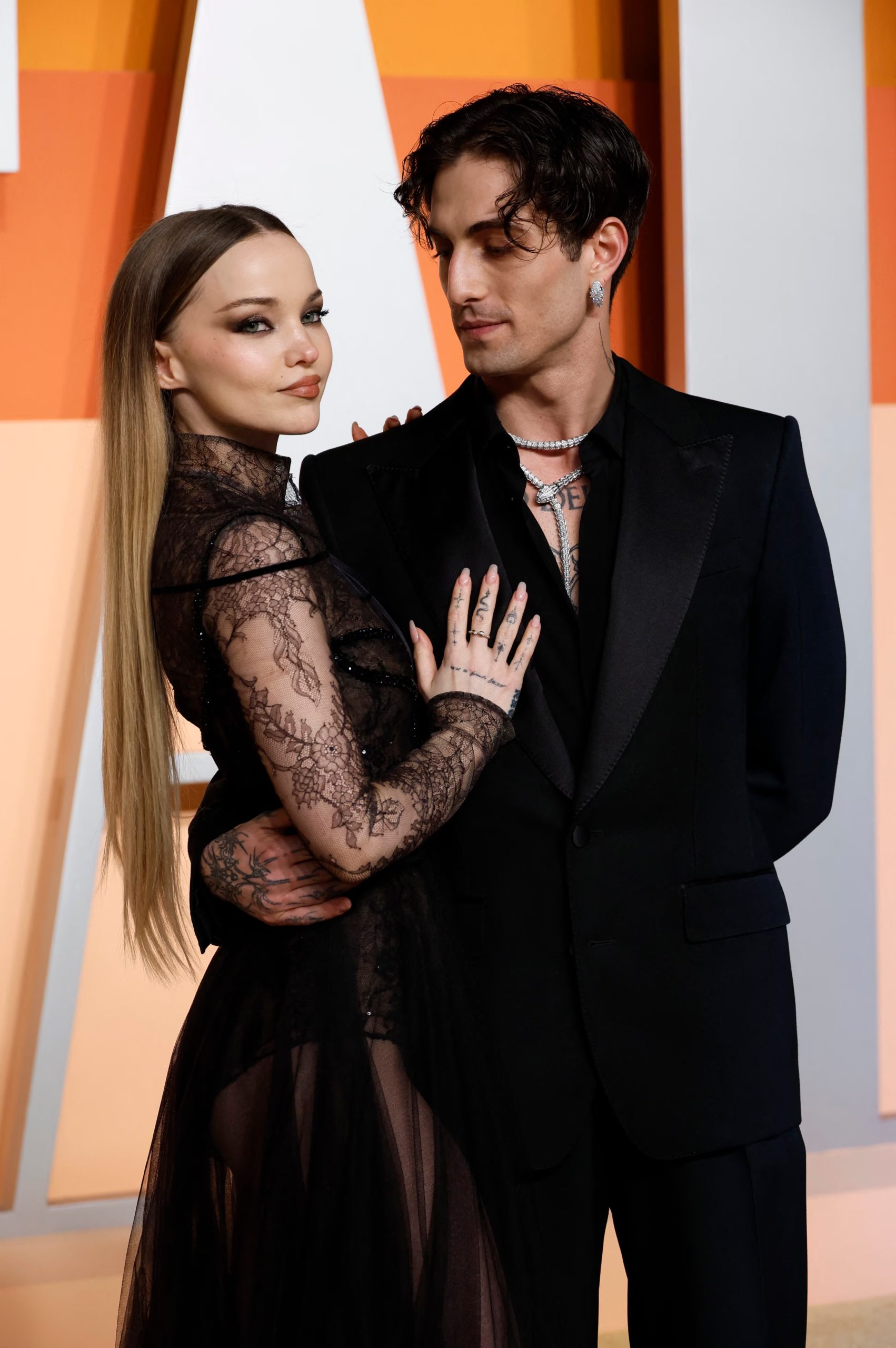 La relación entre Dove Cameron y Damiano David se mantiene fuera de los focos, con una vida compartida entre Roma y Los Ángeles y sin colaborar juntos en el estudio (REUTERS/Danny Moloshok)