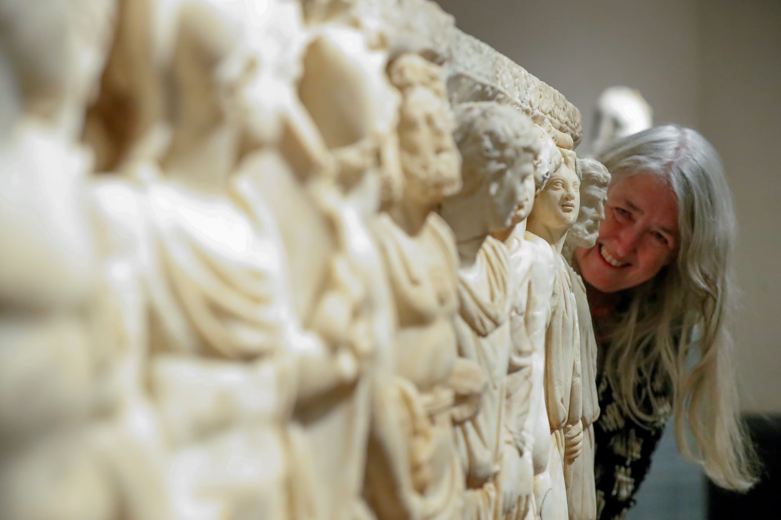 La catedrática de la universidad de Cambridge y una de las clasicistas más importantes del mundo Mary Beard (EFE/ Javier Lizon)
