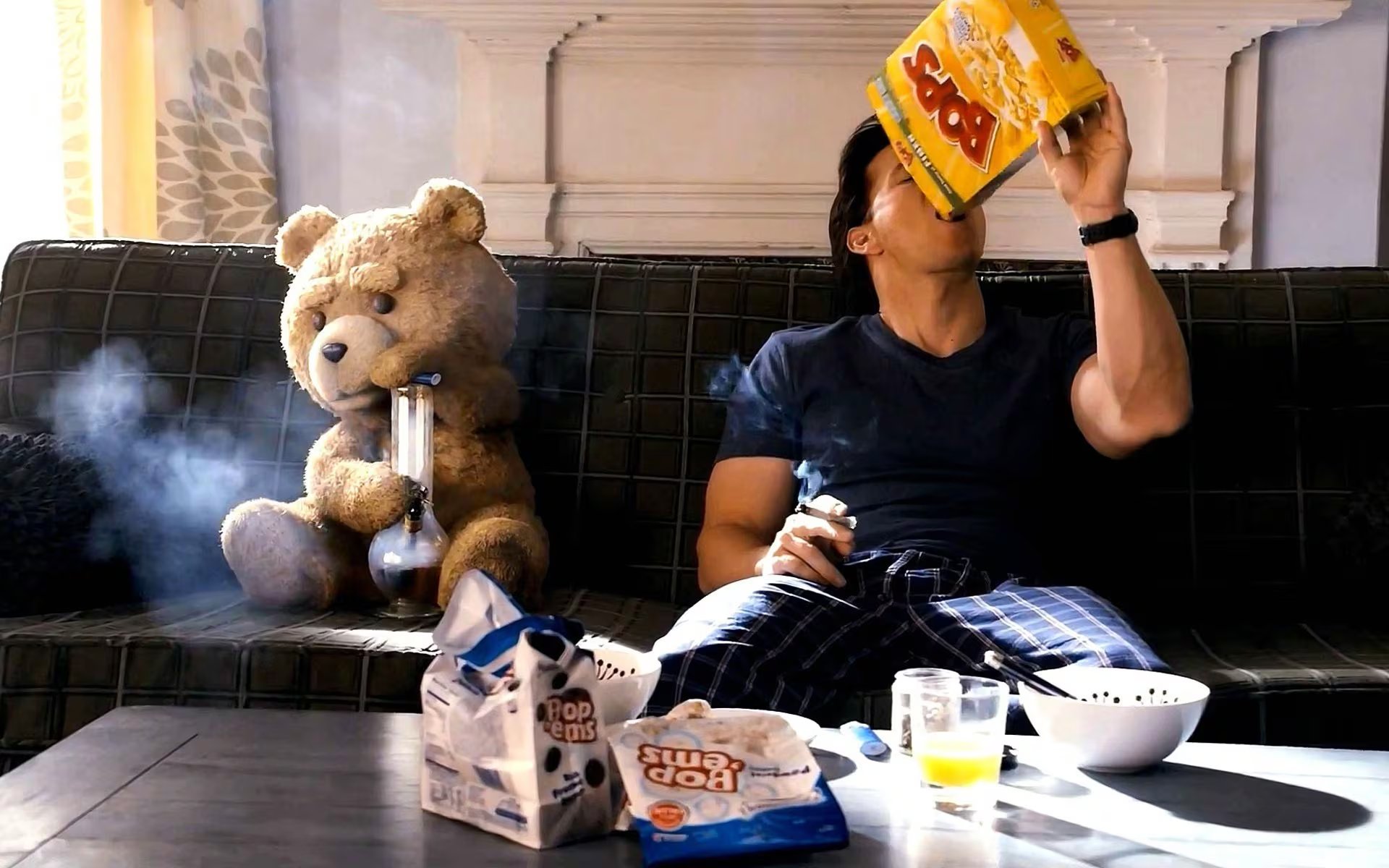 La primera película de Ted, estrenada en 2012, recaudó cerca de 550 millones de dólares en todo el mundo (Créditos: Universal Pictures)
