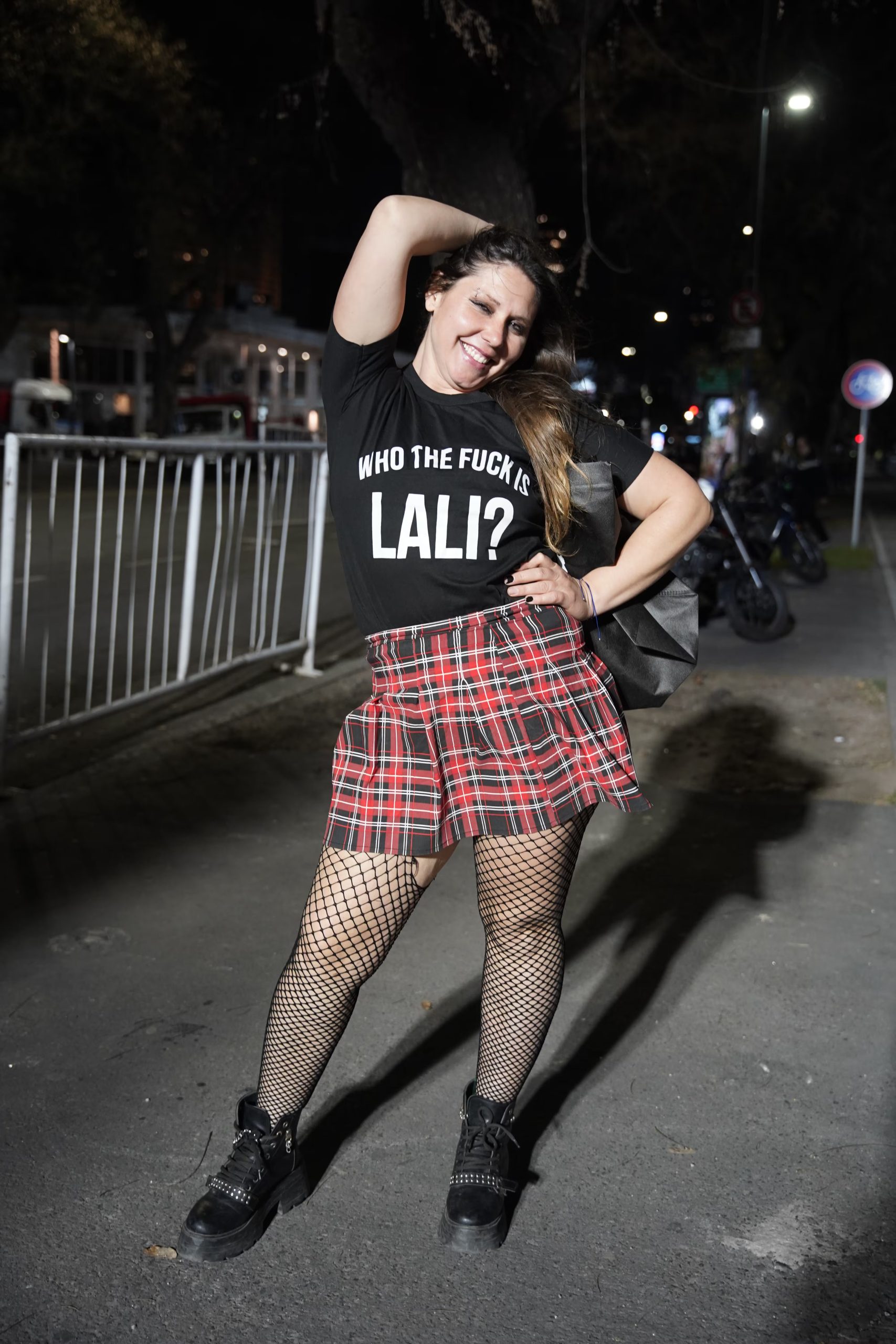 La artista repasó las canciones de su nueva era ante una multitud que copó el Monumental para vivir el cierre del tour

