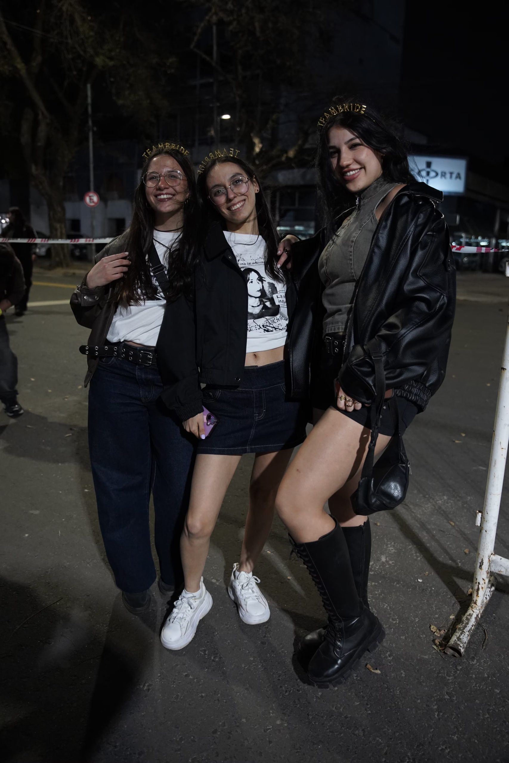 El público de Lali copó las tribunas y el campo de River para vivir una noche de pop y celebración

