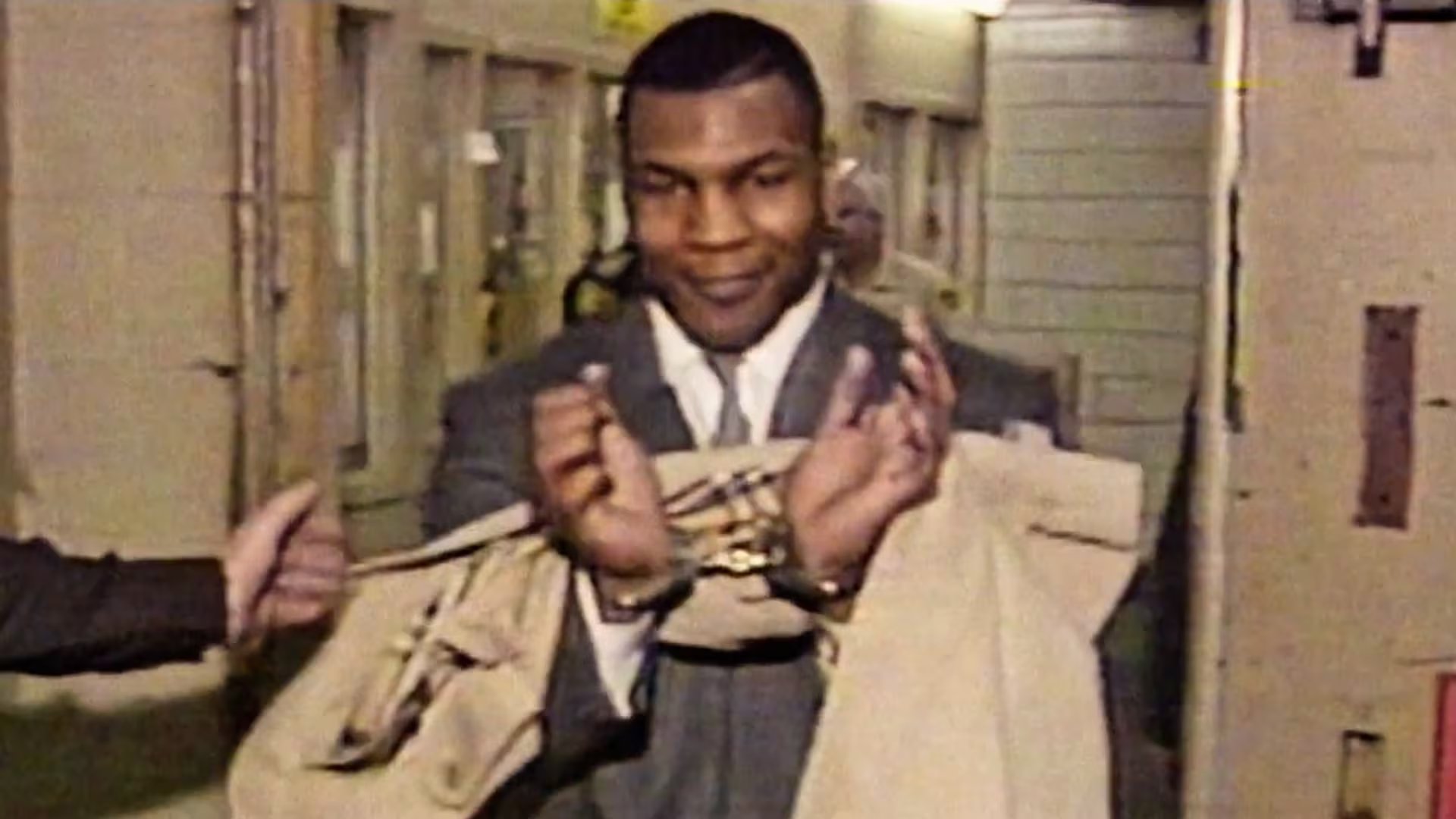 El adelantó de TYSON recordó algunos recuerdos icónicos del exboxeador campeón del mundo (Netflix)