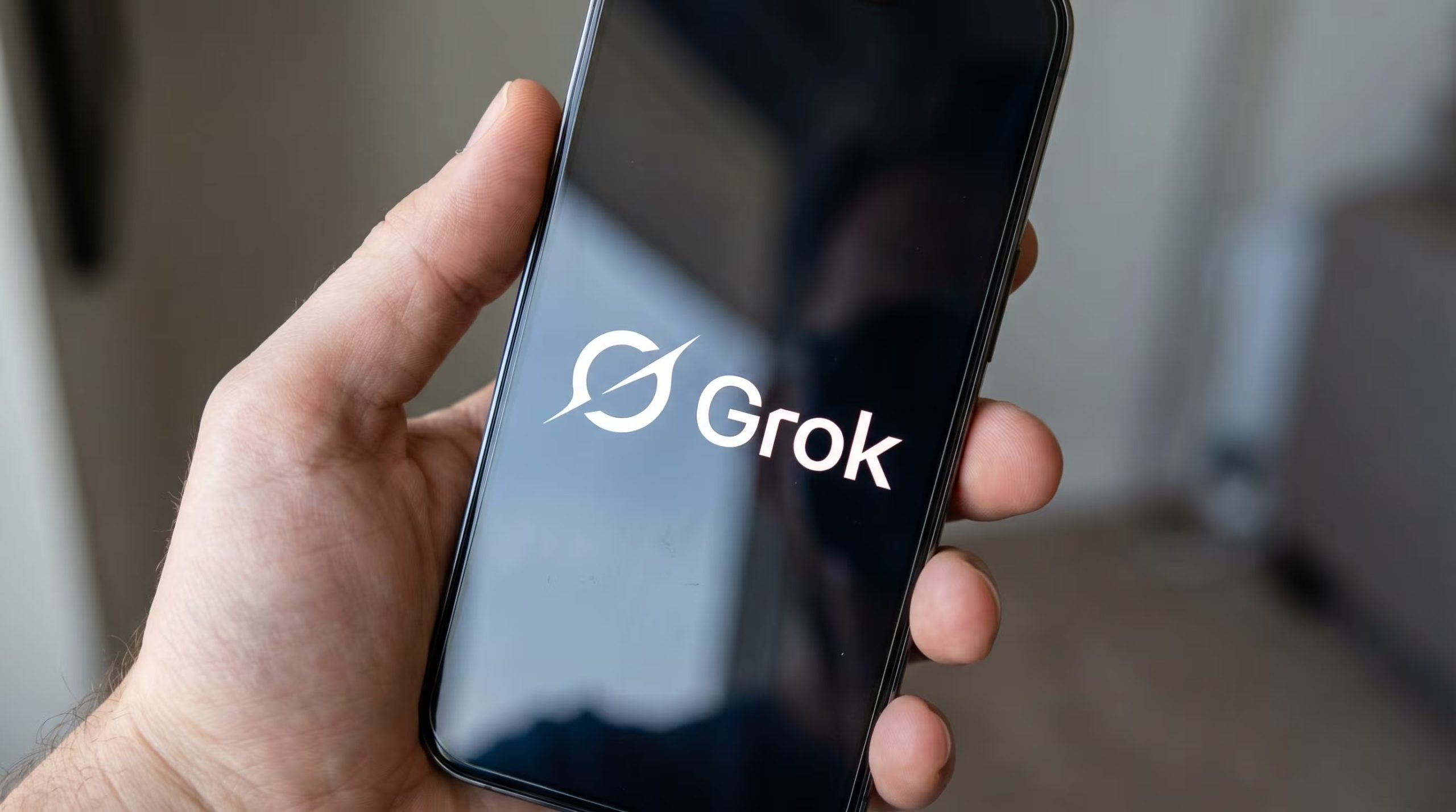 Grok Voice Transcribe 2.0 es un modelo que transcribe de audio a texto. (Imagen Ilustrativa Infobae)