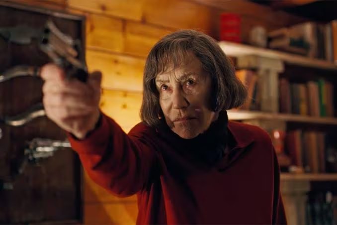 Mirren interpreta a la escritora durante sus últimos años en Suiza, aislada del mundo y poco interesada en complacer a nadie