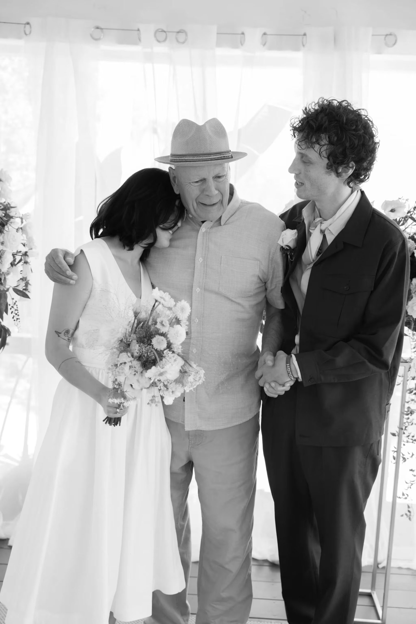 Bruce Willis asistió a la boda de su hija Tallulah pese a su enfermedad. (Instagram/Vogue)