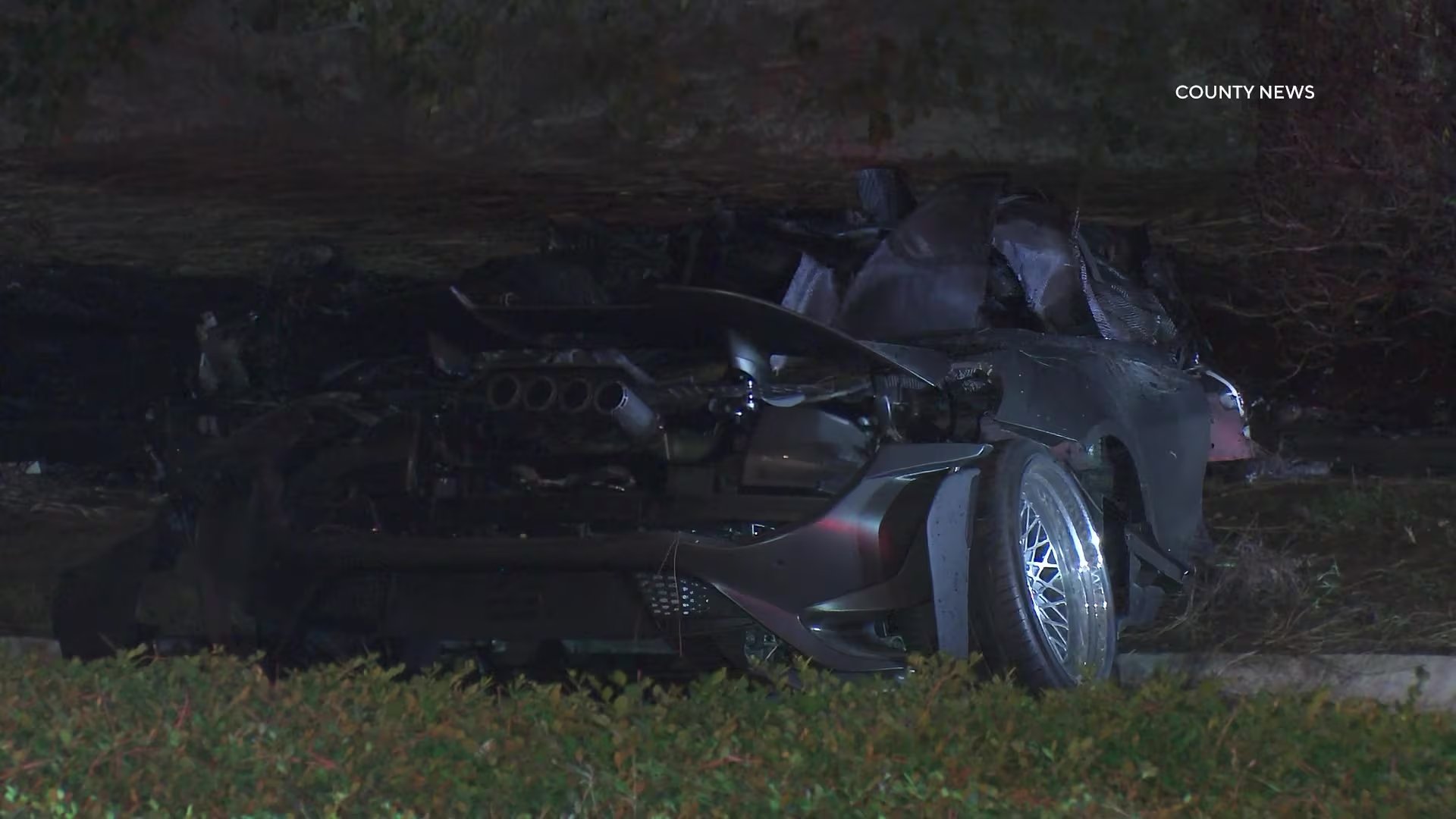 La Policía de Newport Beach había detenido al McLaren cinco horas antes del siniestro (Instagram: @countynewstv).