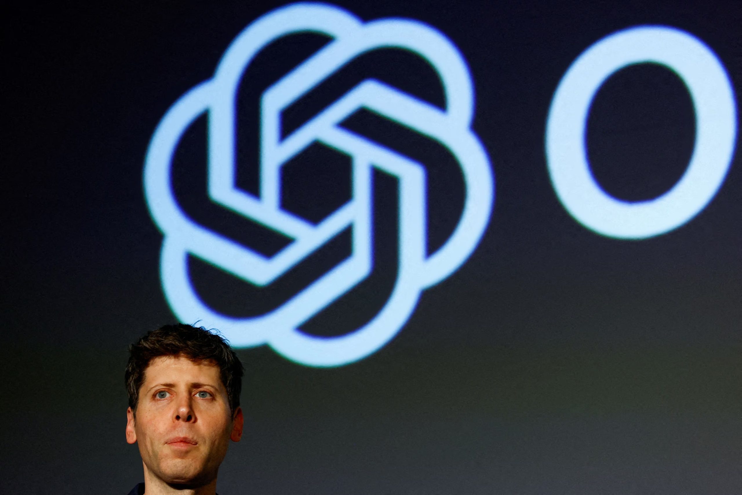 Sam Altman, Elon Musk y Jacob Coxon coincidieron en frenar el desarrollo de la IA y en coordinar regulaciones, incluso con China, para evitar una carrera internacional.(REUTERS/Kim Kyung-Hoon/File Photo/File Photo)