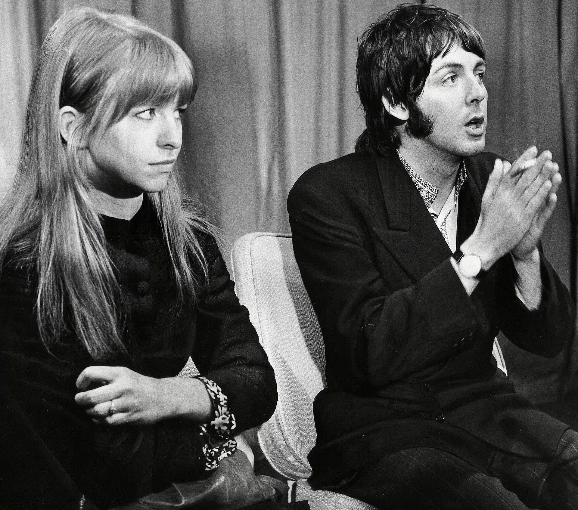 Asher y McCartney mantuvieron una relación durante cuatro años antes de ponerle fin en julio de 1968 (Grosby)