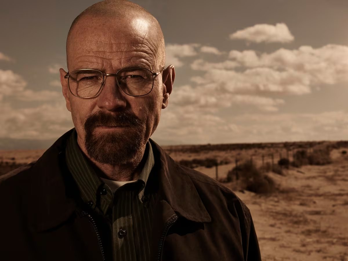 John Cusack aseguró que Bryan Cranston era la persona indicada para encarnar al personaje (AMC)