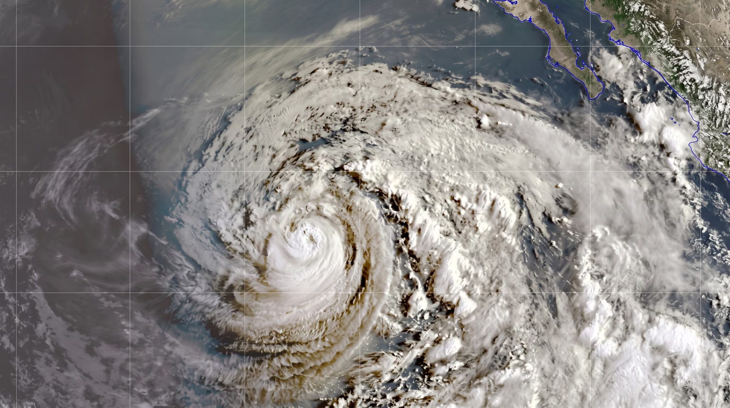 Las aguas cálidas pueden favorecer la intensificación de tormentas tropicales antes de que lleguen a tierra (Imagen Ilustrativa Infobae)