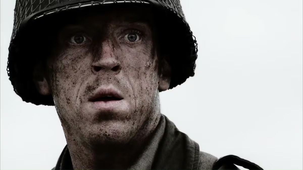 La idea narrativa de Hermanos de sangre surgió cuando Mark Cowen filmó entrevistas entre bastidores con veteranos como Richard Winters (Netflix)
