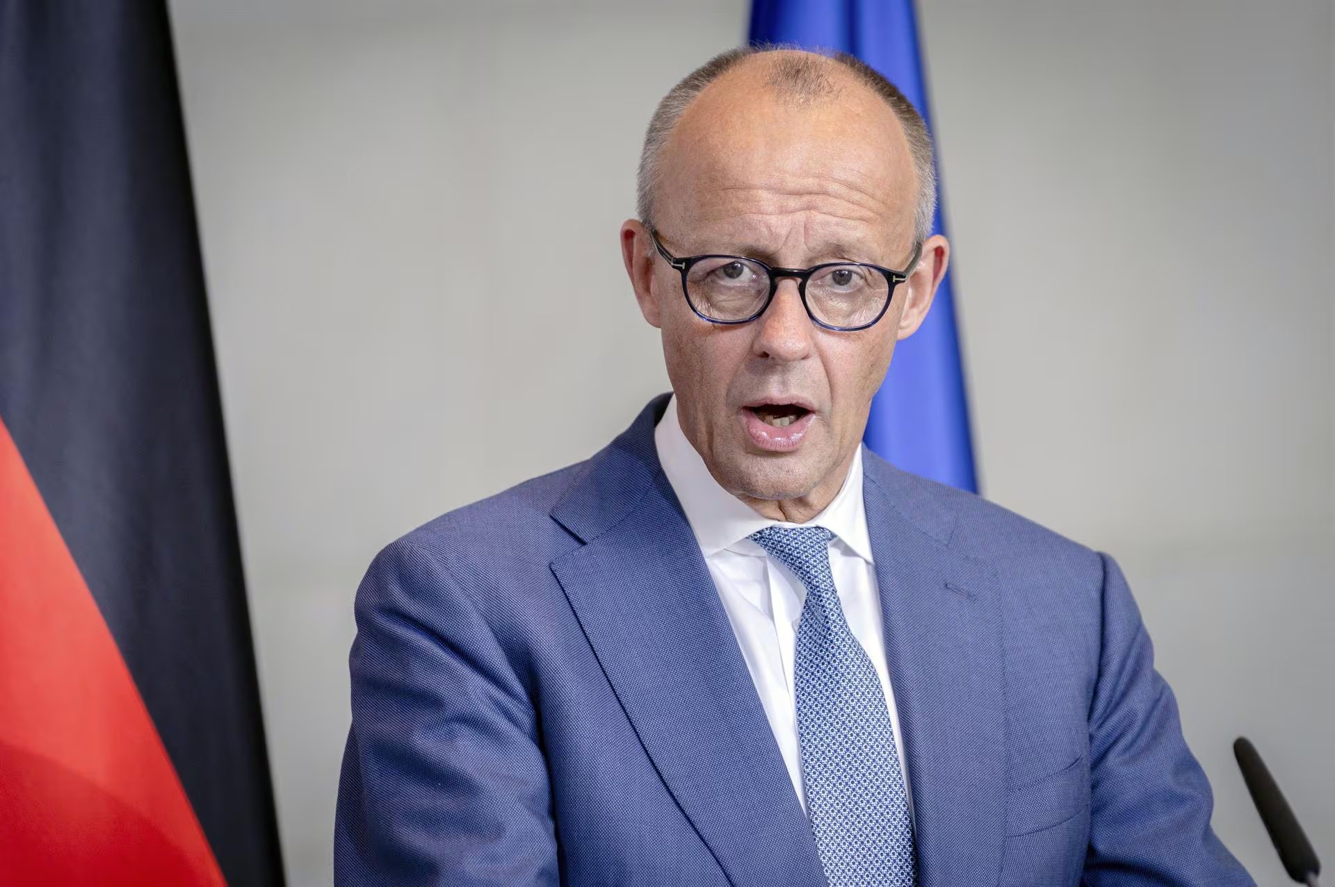 Friedrich Merz calificó como un desastre el resultado de la CDU en Mecklemburgo-Pomerania Occidental, pero descartó renunciar.