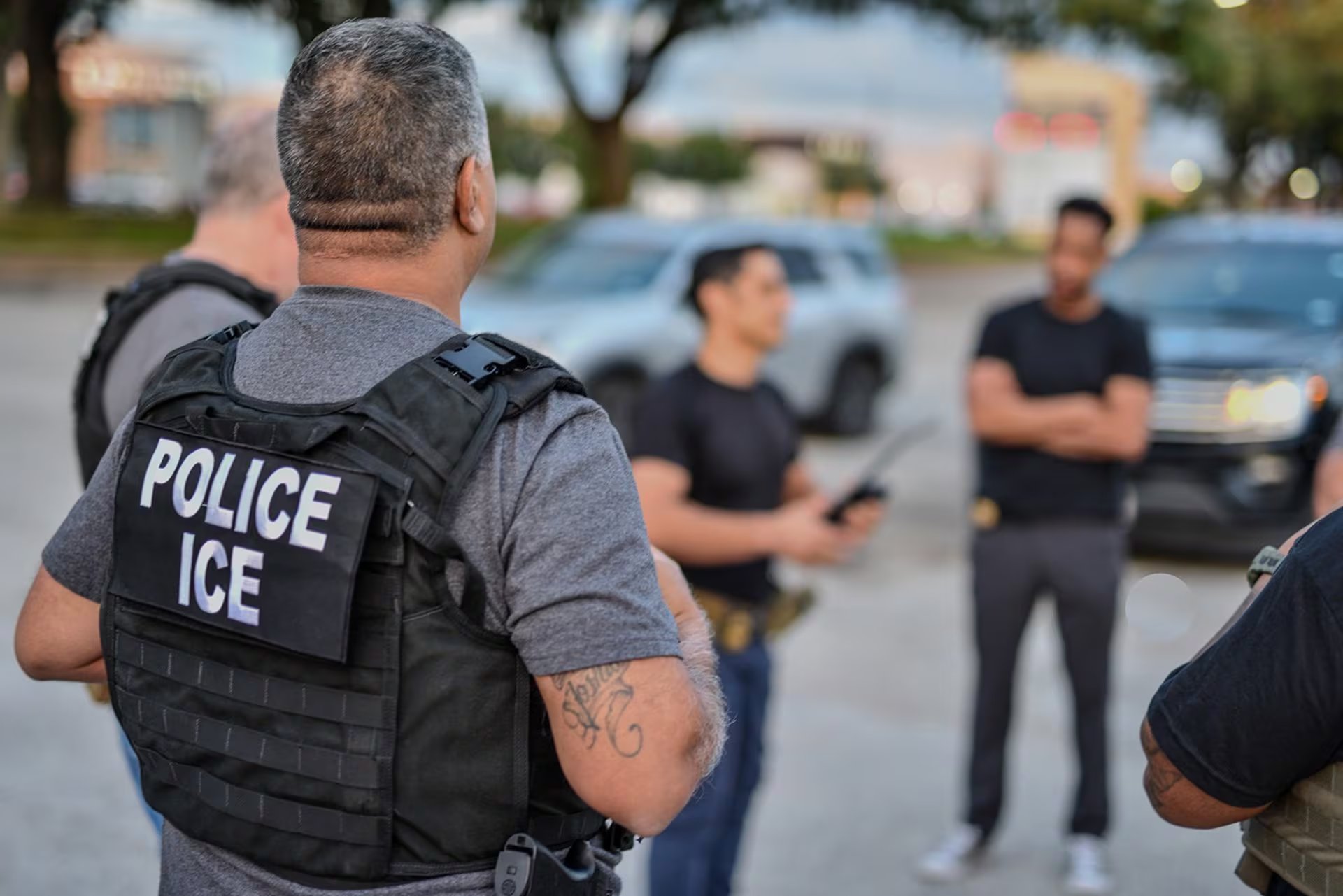 ICE prohibió en 2026 el uso de gafas Meta en el espacio de trabajo federal por el riesgo de captar, grabar o transmitir información sensible.