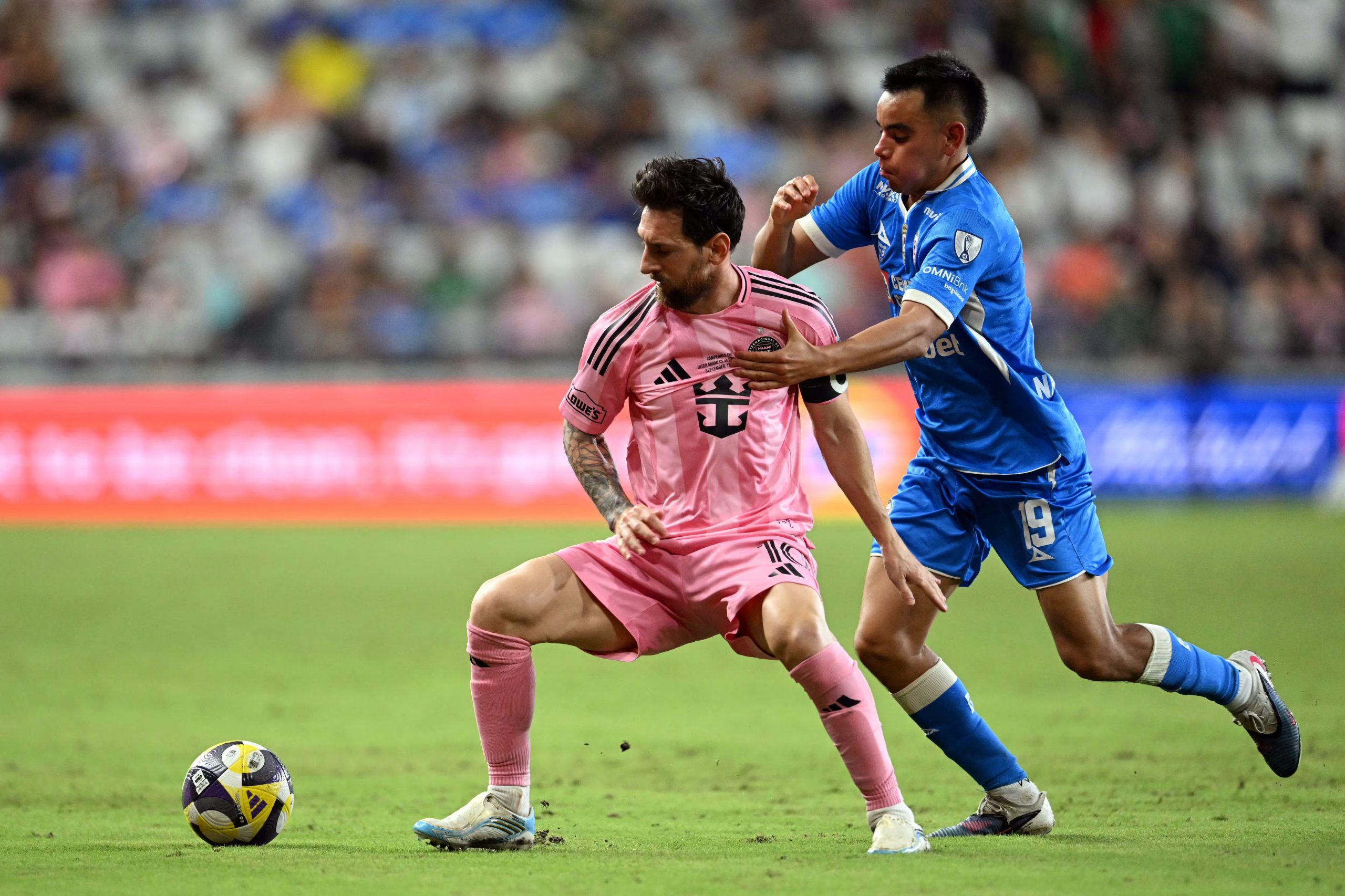 Messi jugó vs Cruz Azul este septiembre de 2026. (Photo by CHANDAN KHANNA / AFP)