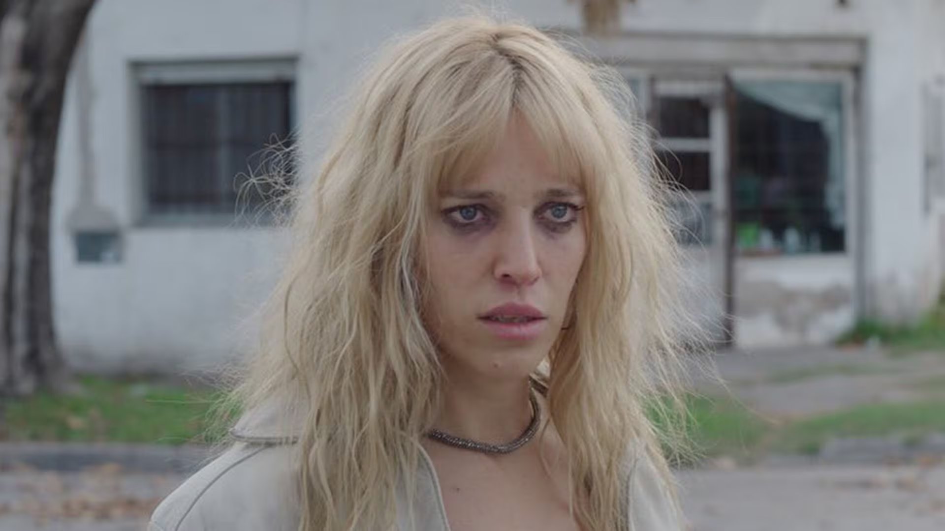 Luisana Lopilato transformó su voz, su corporalidad y su forma de actuar para interpretar a Margarita Di Tullio en la película (Crédito: Instagram: zeppelin.studio.latam)