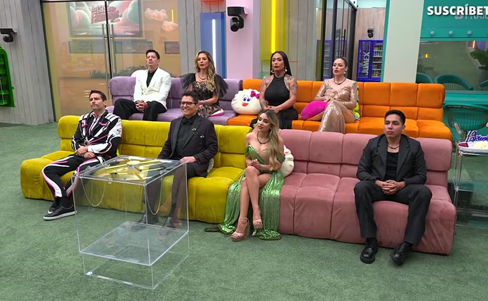 Con la eliminación se cierra el grupo de nominados de la semana y queda definido el cuarto lugar entre los finalistas que disputarán las últimas galas del reality. (Captura de pantalla YouTube La Casa de los Famosos México)