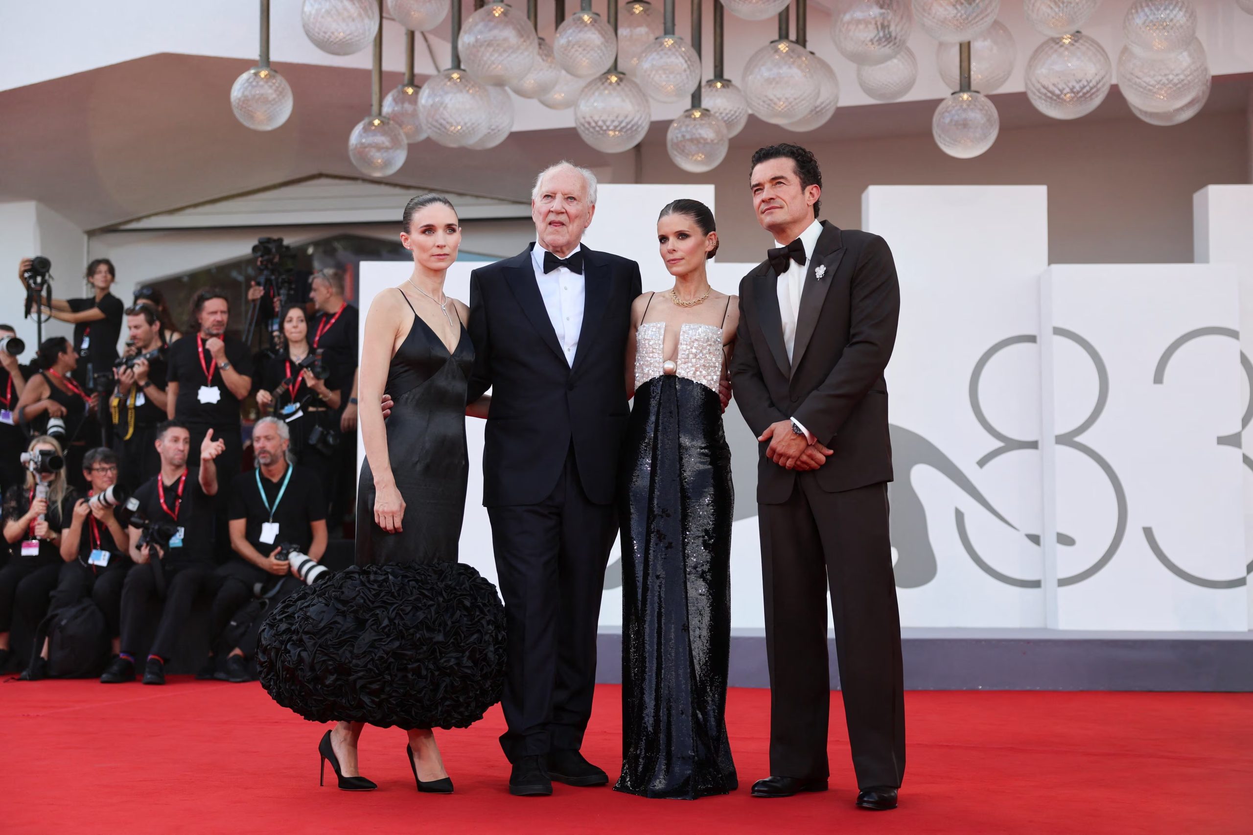 Werner Herzog ideó Bucking Fastard a partir de la historia de las gemelas británicas Freda y Greta Chaplin, a quienes conoció en los años 80 (REUTERS/Yara Nardi)