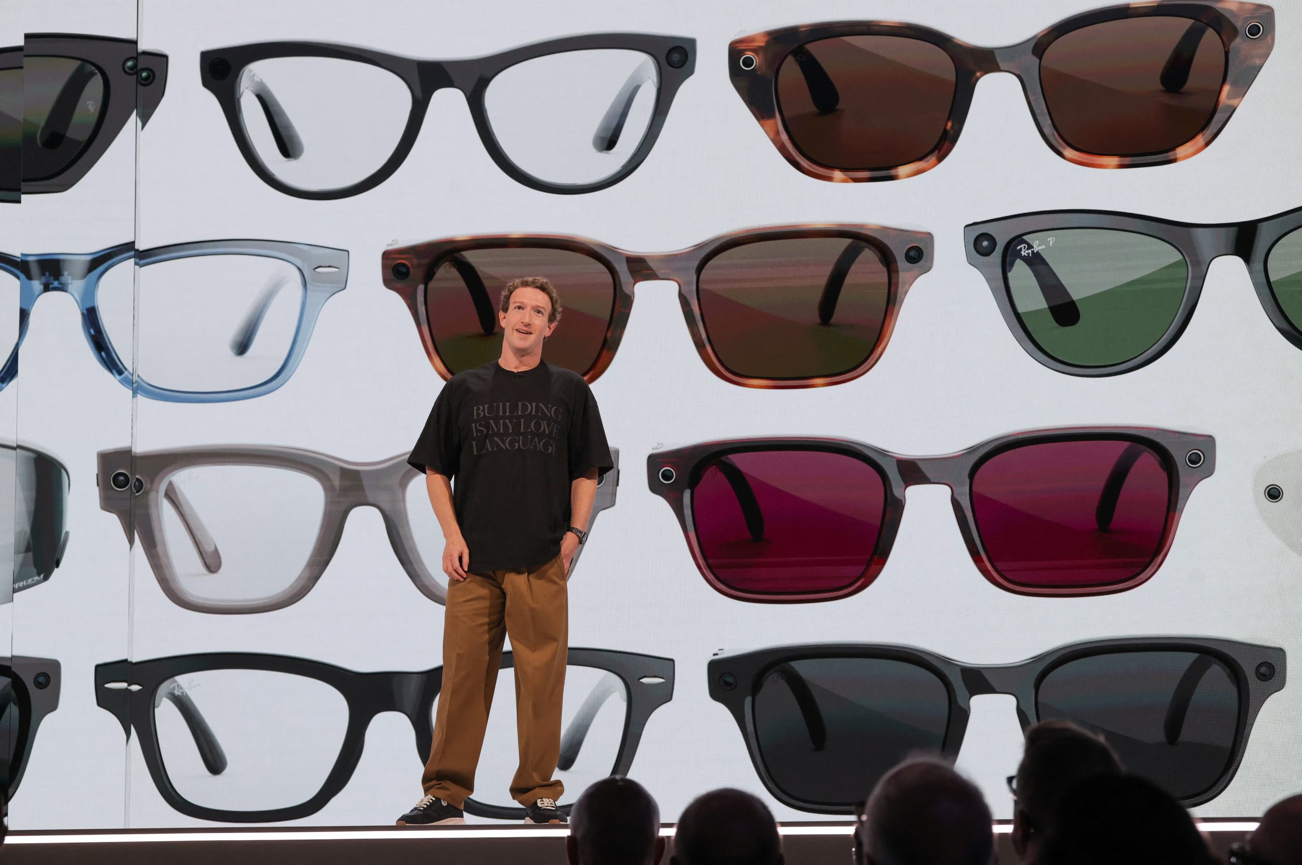 Meta extenderá la venta de sus gafas inteligentes a nuevos mercados, entre ellos México, Singapur, Corea del Sur y los Emiratos Árabes Unidos. REUTERS/Carlos Barria