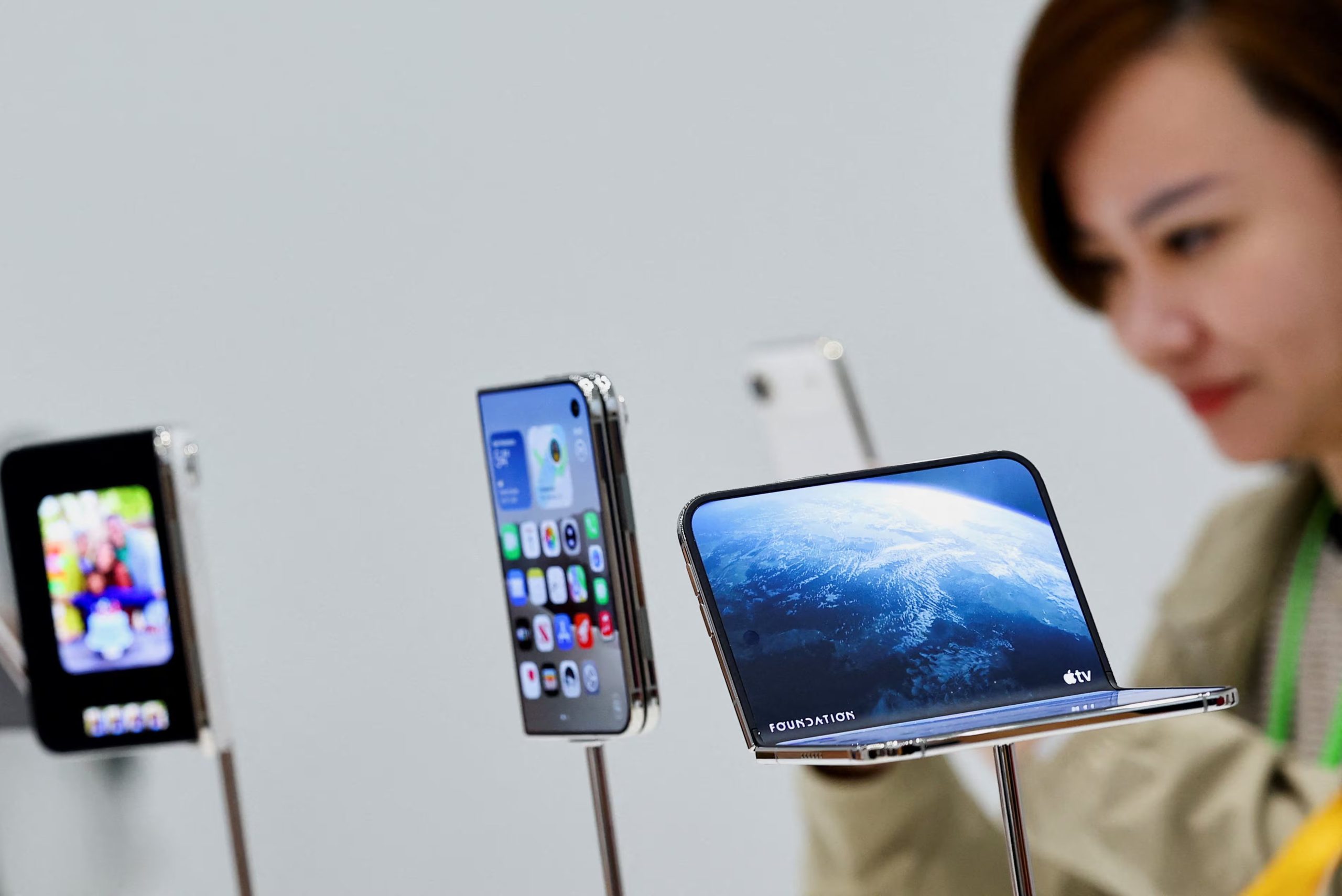 The new foldable iPhone Duo is on display during Apple's event at the Steve Jobs Theater in Cupertino, California, U.S. September 9, 2026. REUTERS/Carlos Barria