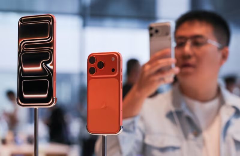 La preventa oficial de los iPhone 18 Pro y iPhone 18 Pro Max quedó habilitada desde el sábado 12 de septiembre de 2026.
REUTERS/Maxim Shemetov