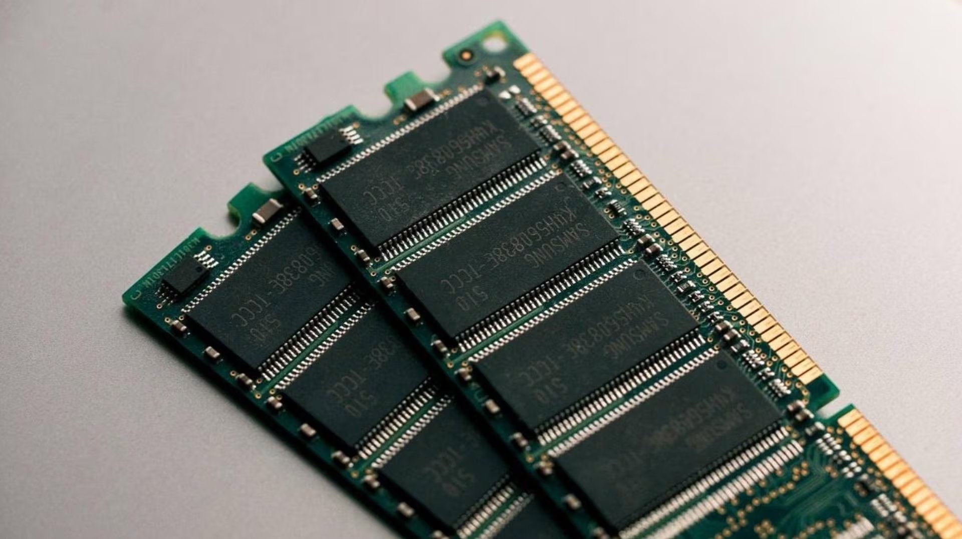 La escasez mundial de memoria RAM limita a Sony la producción de consolas antes del estreno de GTA 6. (Europa Press)