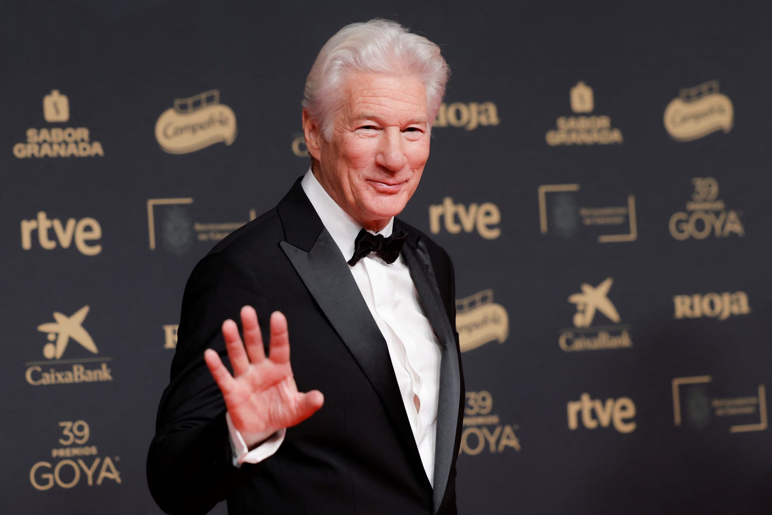 Lejos de la obsesión por la juventud, el actor propone una mirada más amable y natural sobre el envejecimiento (REUTERS/Jon Nazca)