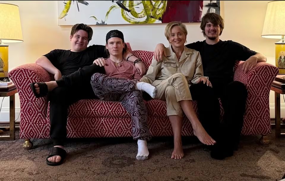 Sharon Stone adoptó a otros dos niños tras el divorcio. (Instagram)