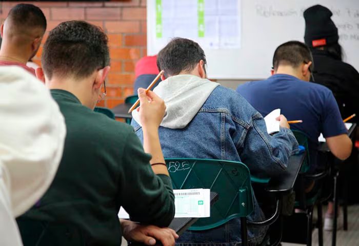 La experiencia universitaria aporta convivencia, redes profesionales y la capacidad de escuchar, argumentar y construir acuerdos con personas de trayectorias distintas - crédito Colprensa