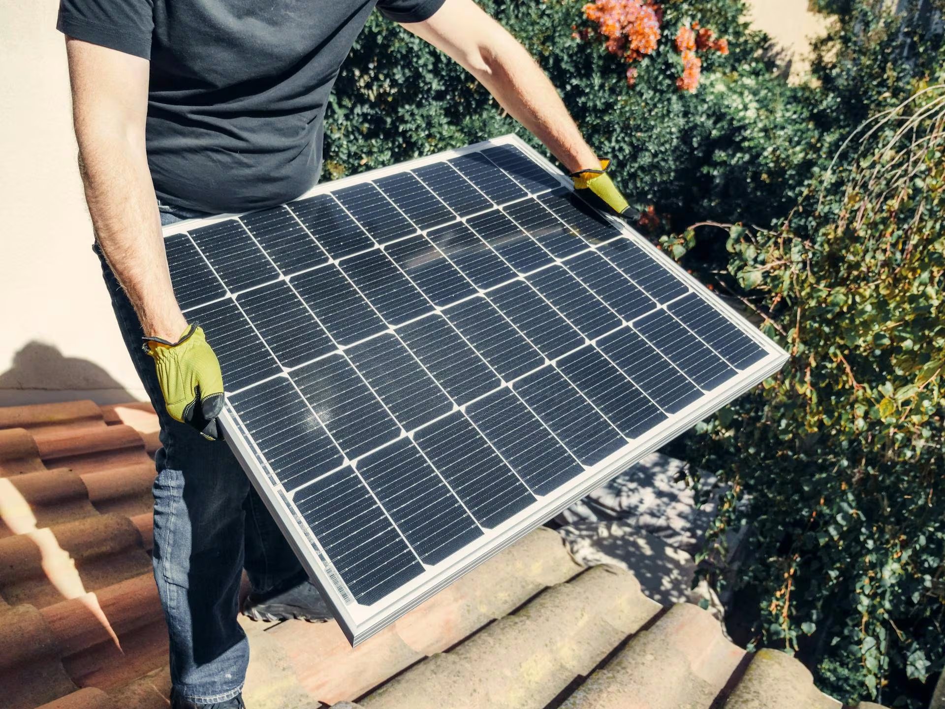 El límite teórico de conversión de luz solar en electricidad se ubica en el 33% para las celdas solares convencionales. (Europa Press)