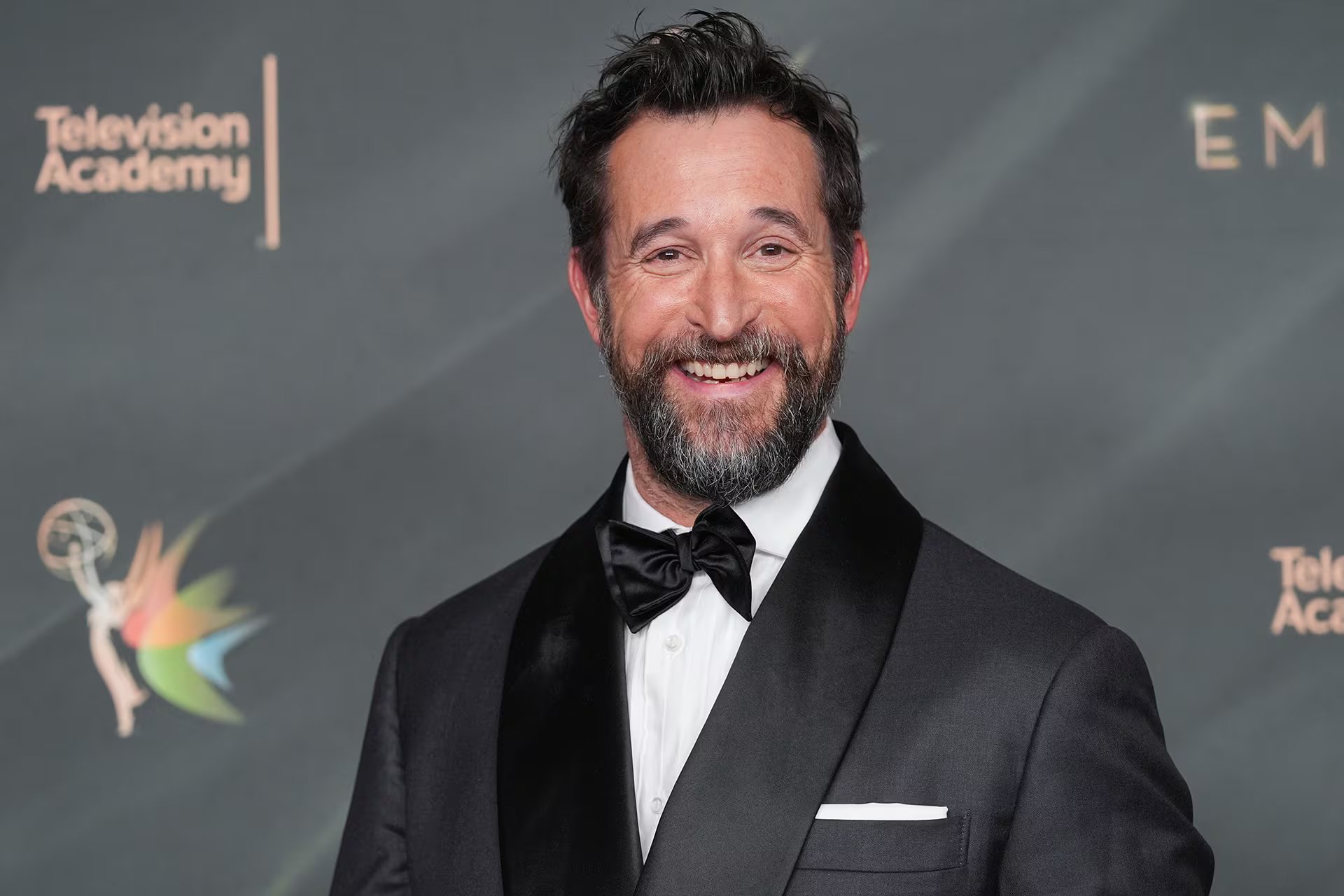 Noah Wyle compite en tres categorías de los Emmy por 