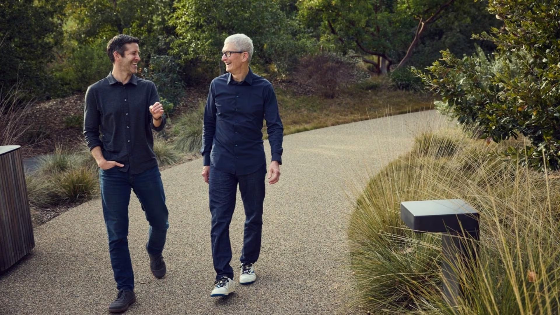 Apple cierra la era Cook tras 15 años y abre una transición con Ternus al mando del día a día