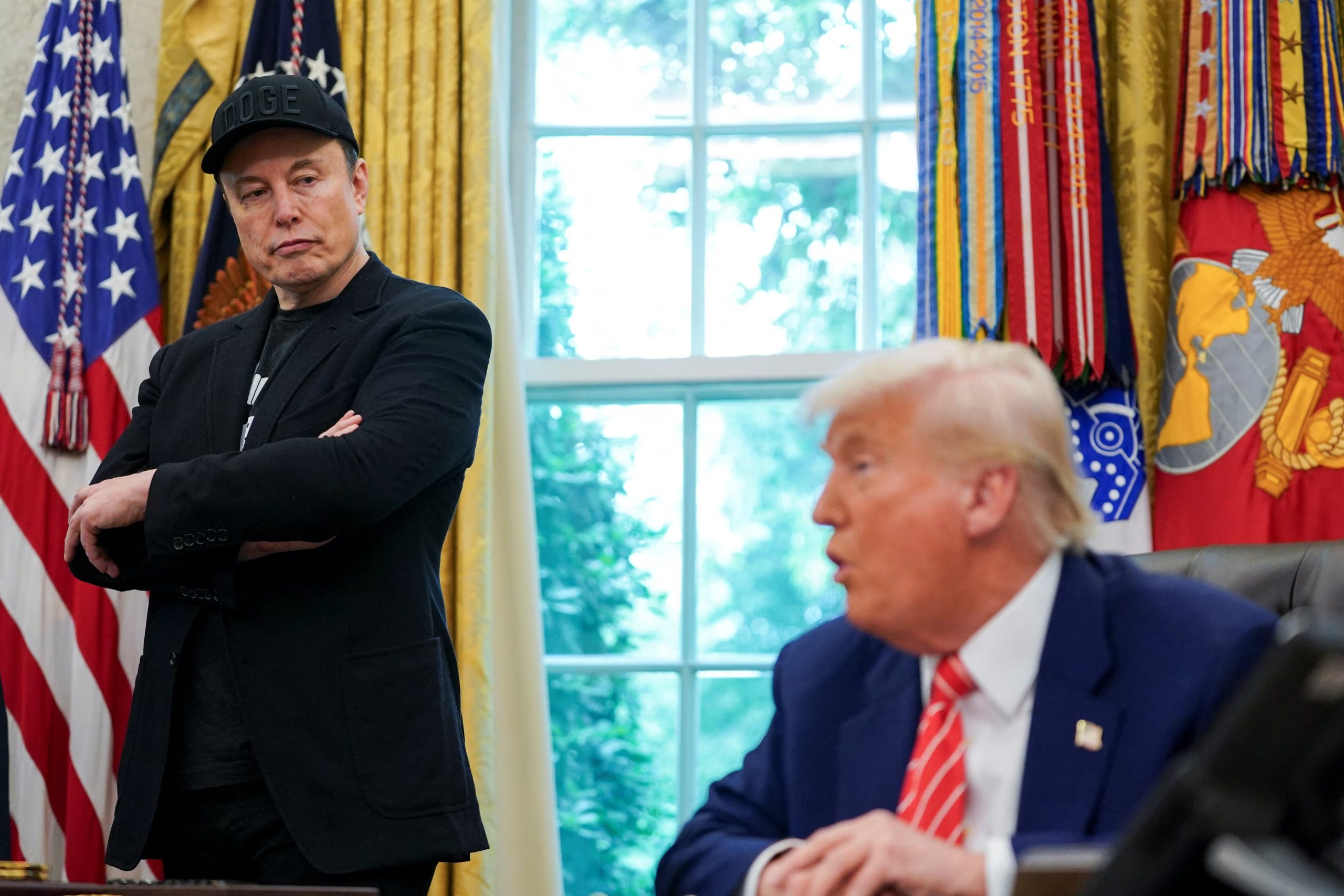 El presidente de Estados Unidos, Donald Trump, y Elon Musk asisten a una rueda de prensa en el Despacho Oval de la Casa Blanca en Washington (REUTERS/Nathan Howard)