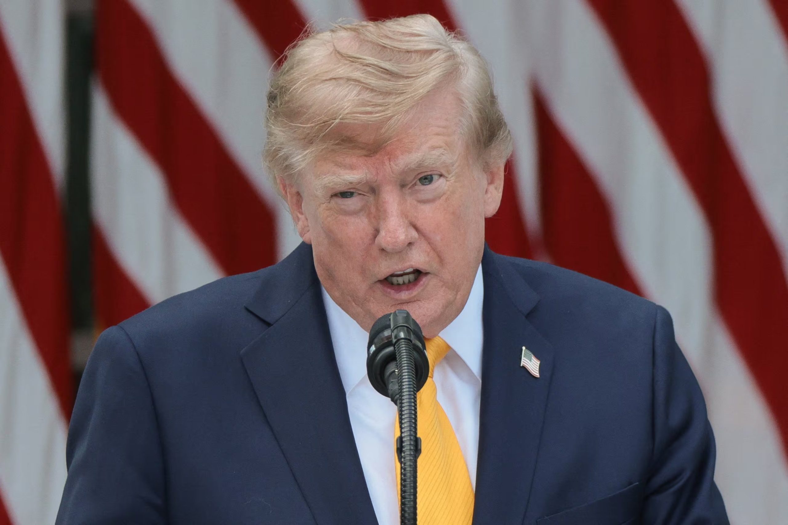 Trump afirmó que Washington tiene preparada una operación de mayor escala contra la República Islámica de Irán. (REUTERS/Jonathan Ernst)