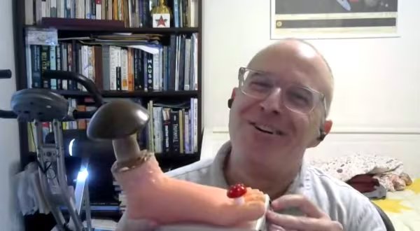 El Ig Nobel fue entregado en Suiza en una ceremonia con formato humorístico que combinó reconocimiento científico y presentaciones breves (Infobae en Vivo)