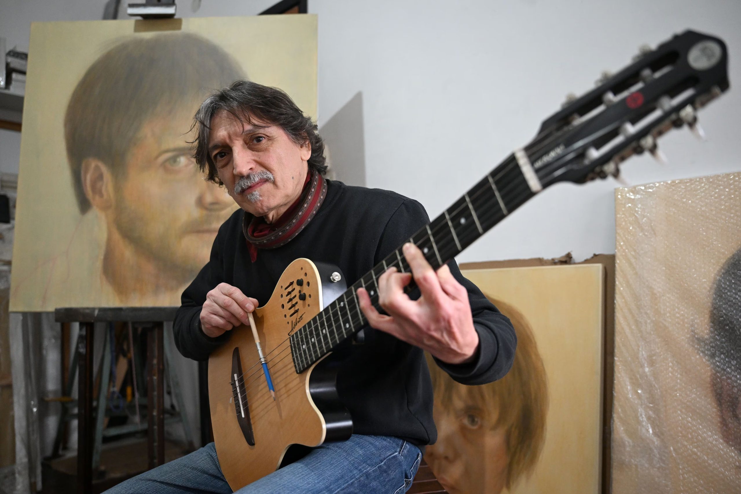 Antes que la música toque su puerta, Raffo dibujaba personajes de historietas para sus familiares (Maximiliano Luna)