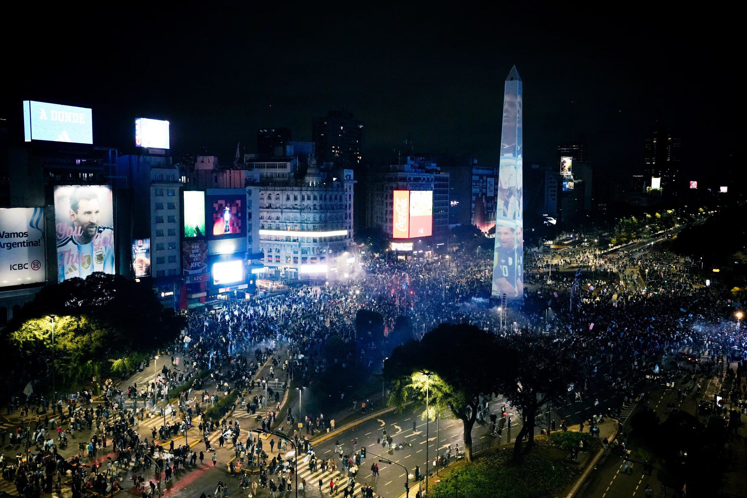 Civitatis registró un aumento del interés de los colombianos por Buenos Aires, Italia y Japón para sus próximas reservas. REUTERS/Mariana Nedelcu