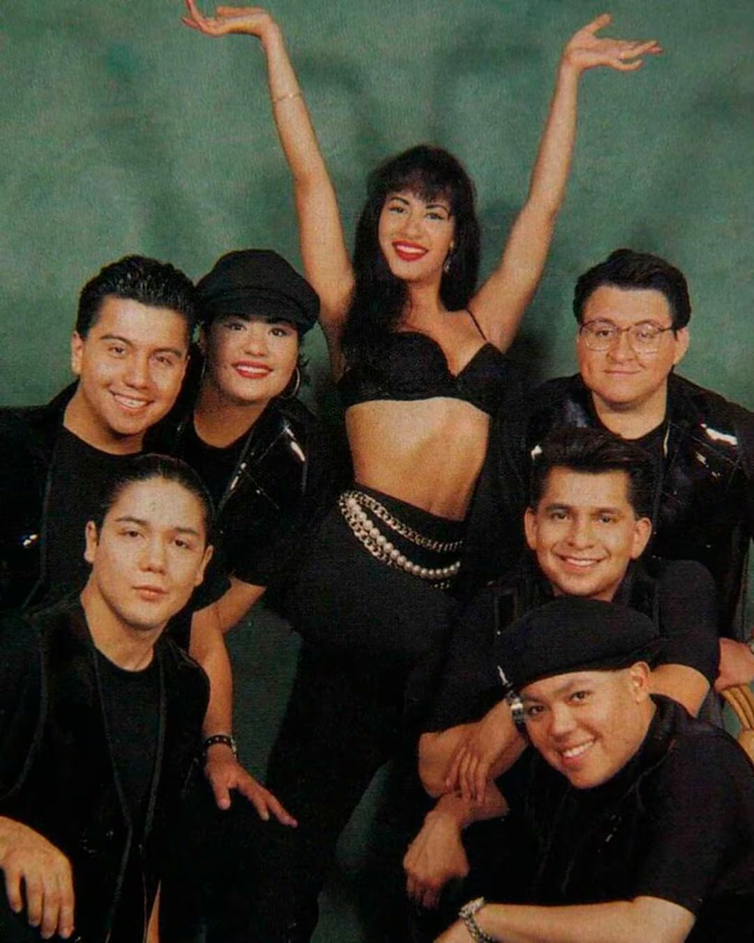 Selena Quintanilla integró desde su infancia la banda familiar Selena y Los Dinos junto a su padre y hermanos (Foto)