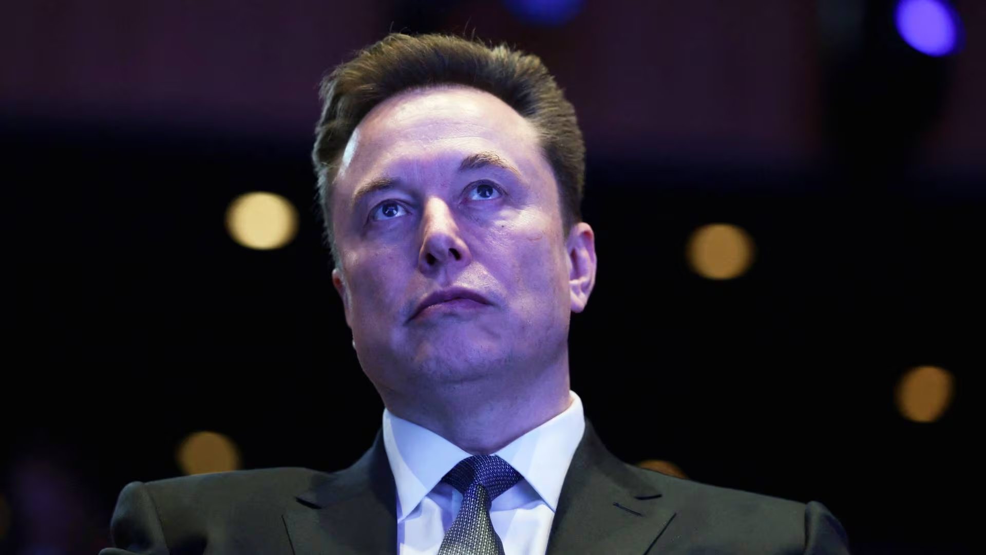 Elon Musk es un empresario, inversor y magnate tecnológico sudafricano con nacionalidad estadounidense y canadiense.
REUTERS