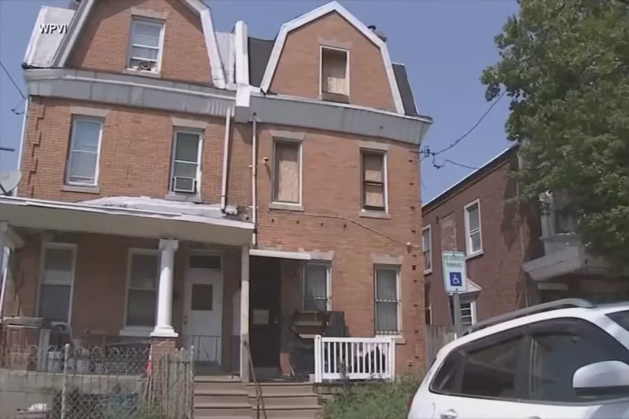 La policía evalúa si Raymond Horsch utilizó hidrólisis alcalina para descomponer restos corporales en la vivienda (Captura de video: ABC7).