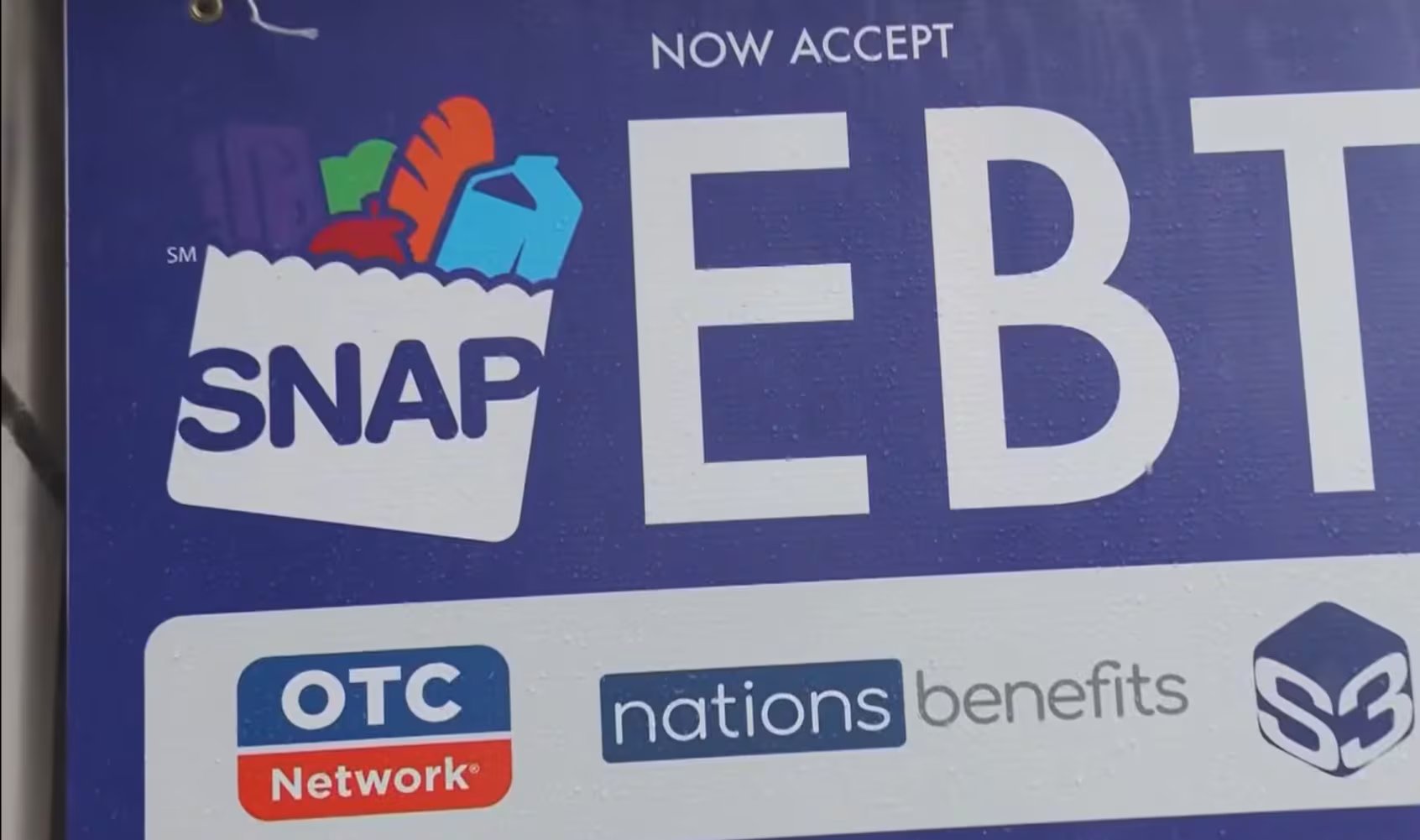 Las familias afectadas por el robo de beneficios de SNAP redujeron sus raciones de comida y contrajeron deudas para cubrir sus gastos (WPLG 10)