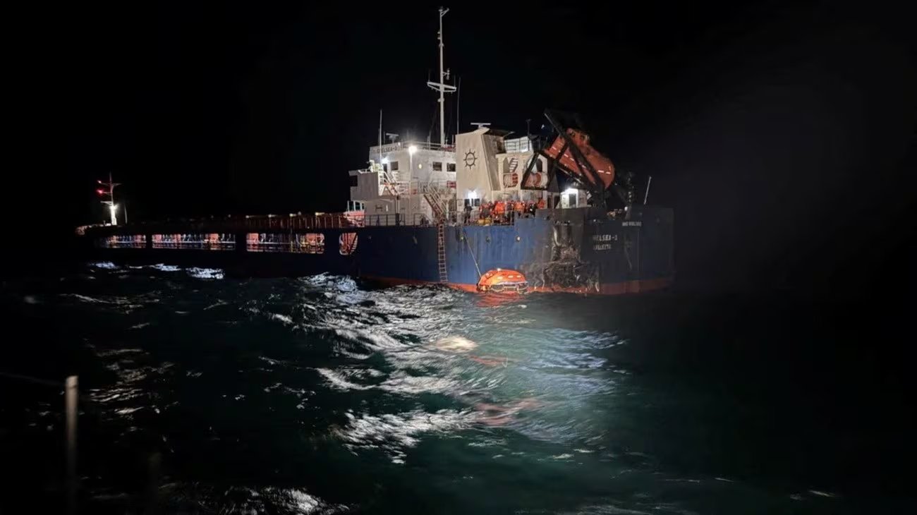 La serie de ataques contra cargueros civiles dejó al menos 23 marinos muertos o desaparecidos cerca de Rumania y Bulgaria (Bulgarian Interior Ministry/Handout via REUTERS)