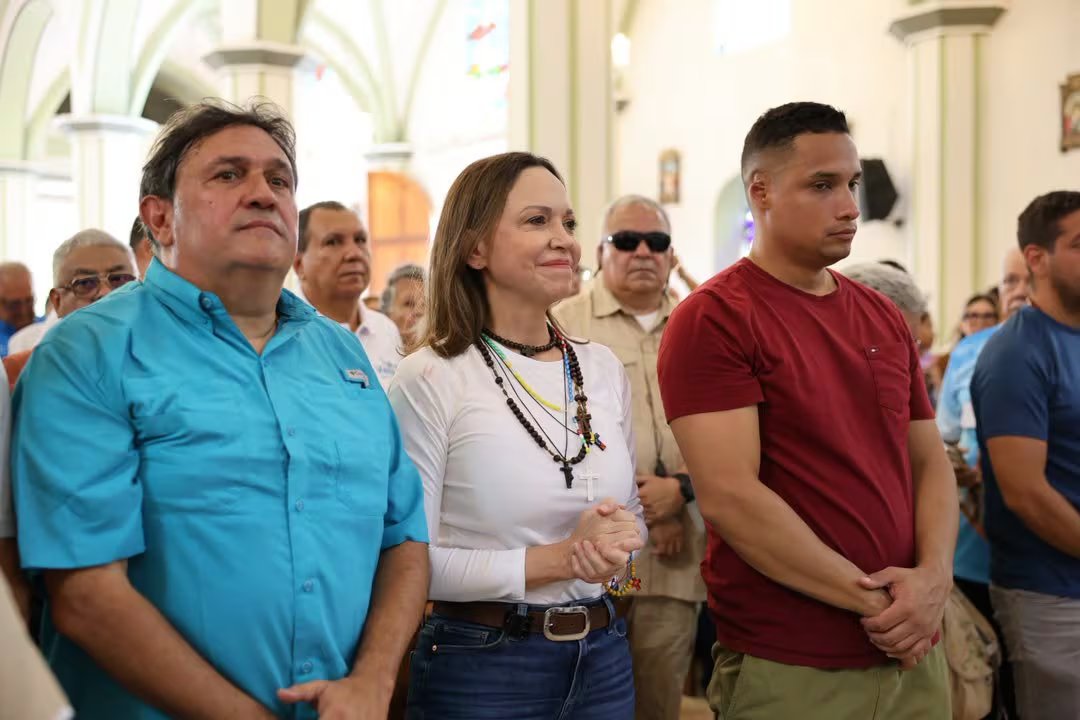 María Corina Machado estuvo en la Iglesia de Santa Rosa, en Lara